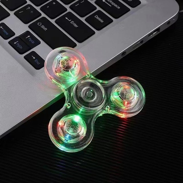 SCIONE Fidget Spinner LED Licht, Glow in the Dark, weiß - Bild 1