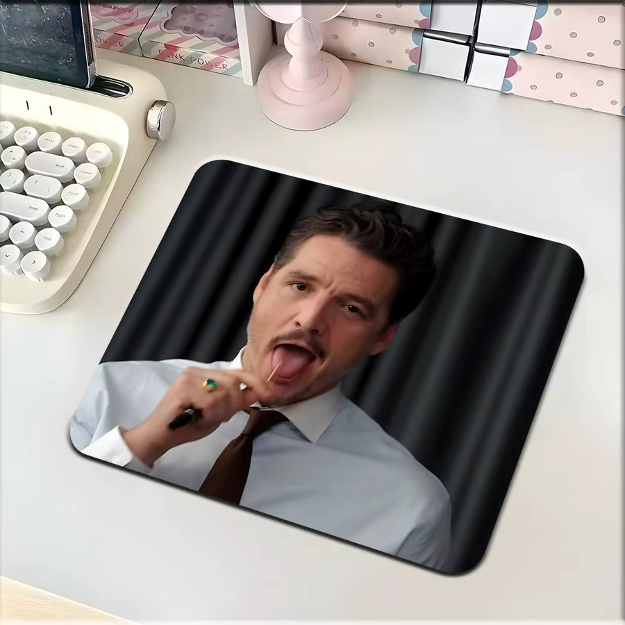 Rutschfeste Schreibtischunterlage mit Pedro Pascal Motiv, Multicolour Mauspad für Tastatur und Laptop - Bild 5