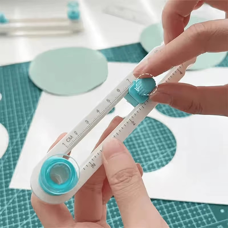 Multifunktionale 360 Grad rotierende Hand-Kreisschneidemaschine in Blau und Weiß für Büro und Schule - Bild 2