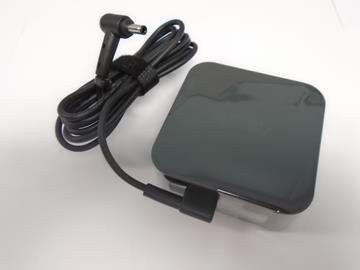 ASUS Netzteil und Spannungsumwandler 65 W Schwarz (0A001-00448400) - Bild 1