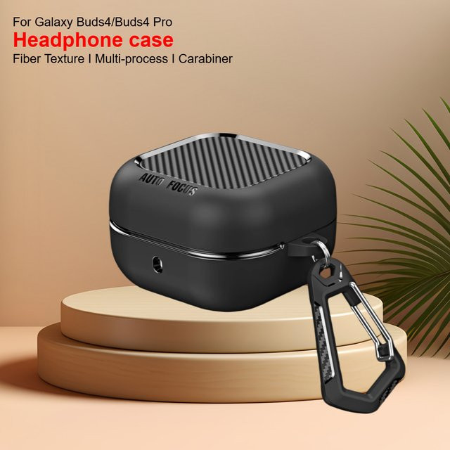 Samsung Premium Kohlefaser Schutzhülle für Galaxy Buds 4 Pro in Schwarz mit Schlüsselanhänger-Haken und stoßfestem Design - Bild 1