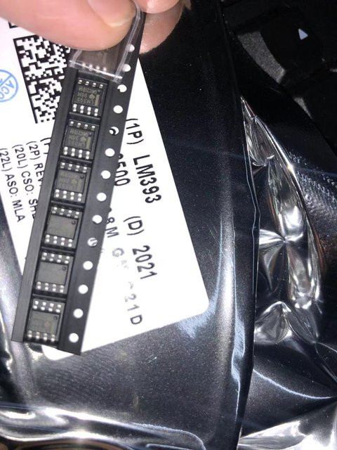 XIASONGXIN LIGHT LM393DR SOP-8 SMD IC-Chipsatz in Schwarz - Bild 1