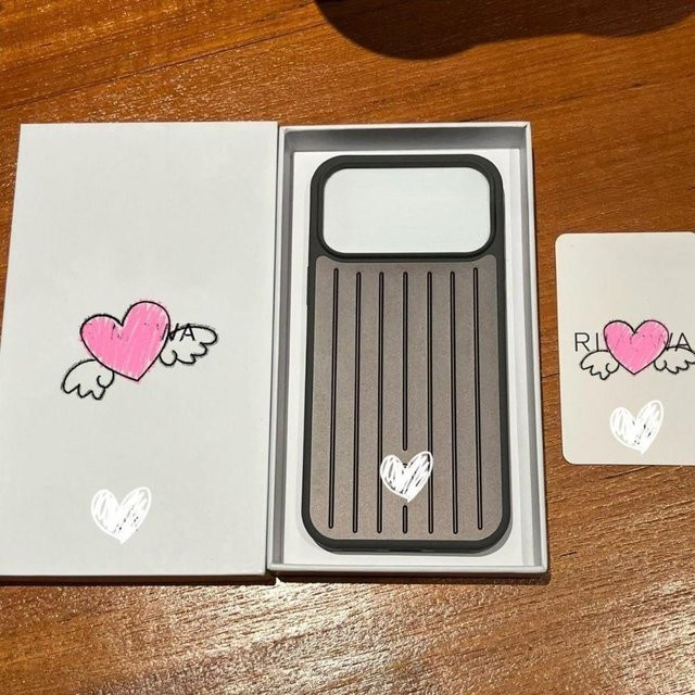 Luxus Business Handyhülle aus Aluminiumlegierung mit 3D Wellblech-Design für iPhone 17 Pro Max, 16, 15, 14, 13 in Grau - Bild 1