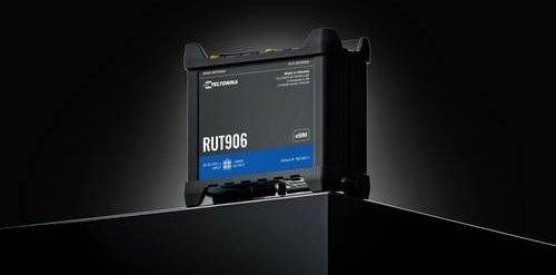Teltonika RUT906 4G LTE Router mit eSIM, GPS und RS232/RS485 Schnittstellen in Schwarz - Bild 1