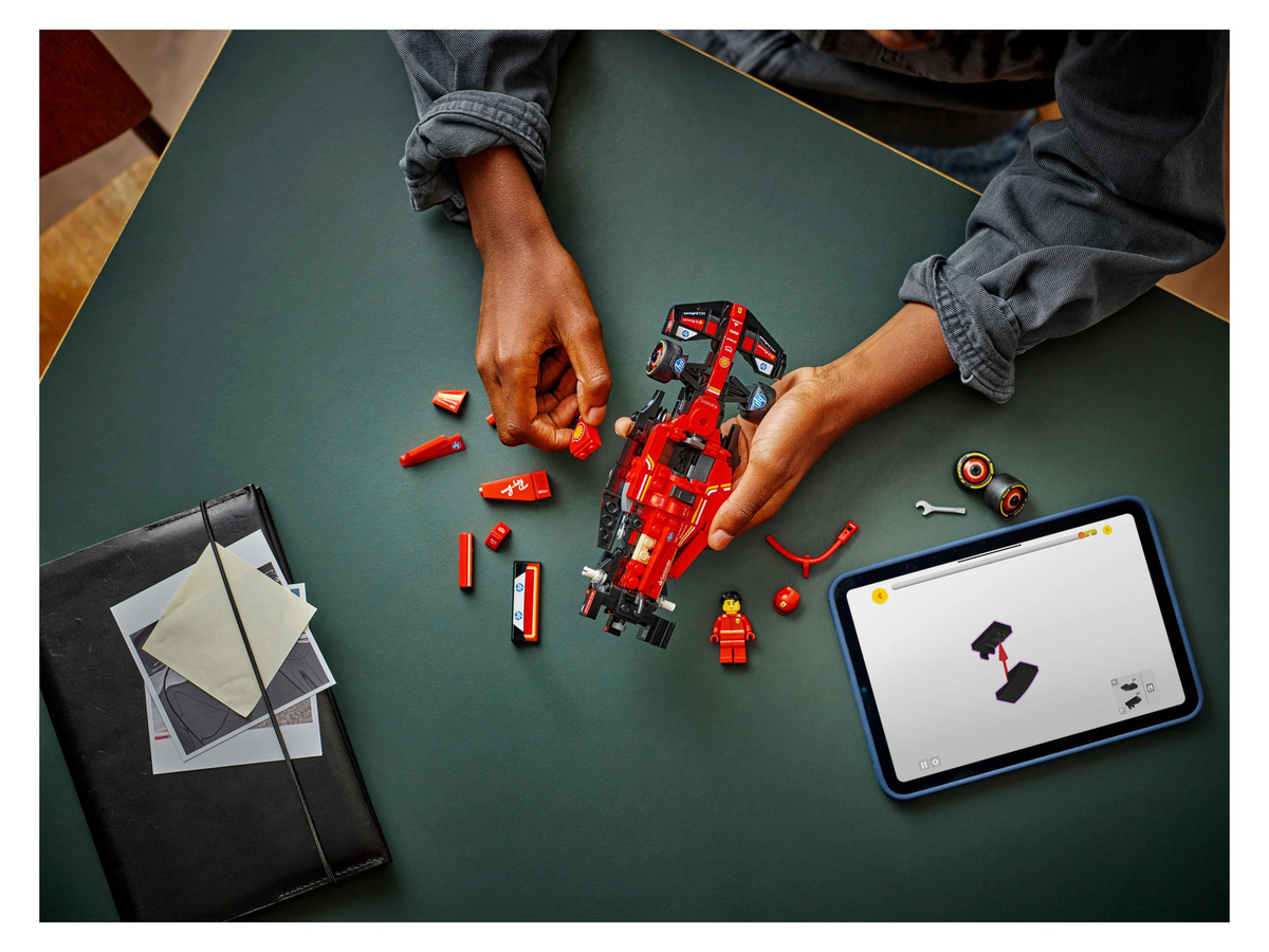 LEGO Speed Champions Ferrari SF-24 F1 Rennauto ab 10 Jahren - Bild 4