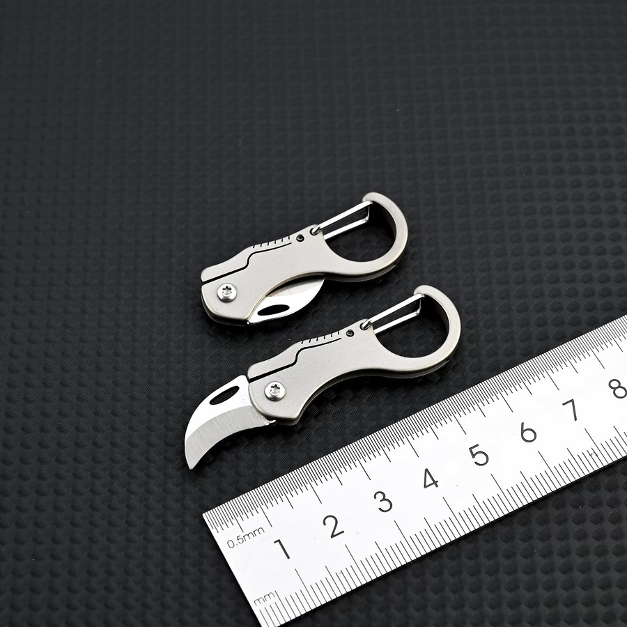 YESISOK Mini-Messer aus 7Cr Stahl-Titan-Legierung in Silber als tragbares EDC-Werkzeug und Schlüsselanhänger-Brieföffner - Bild 2