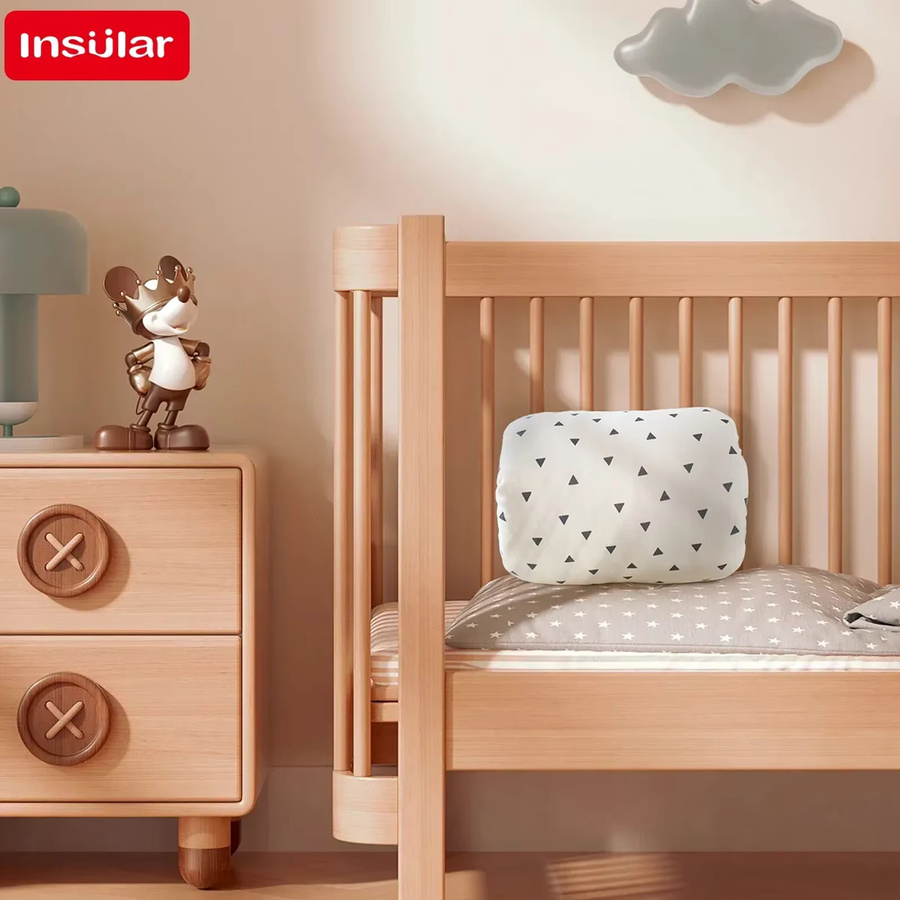 INSULAR Weiches Armkissen für Säuglinge und Babys als Stillunterlage und Milchkopfkissen in Star Cloud - Bild 2