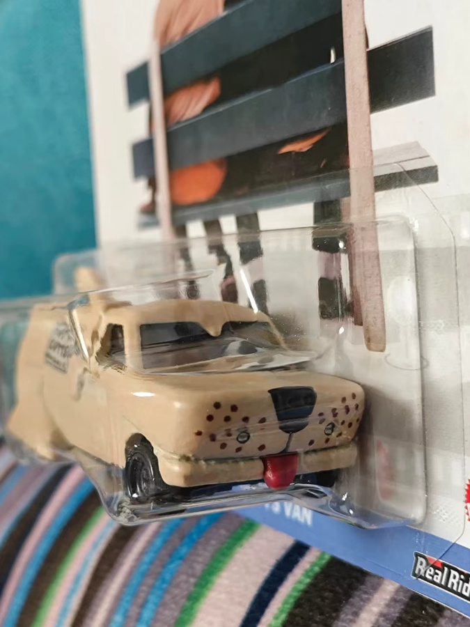 Hot Wheels Zurück in die Zukunft Mutt Cutts Van, Automodell, 1:64 - Bild 3