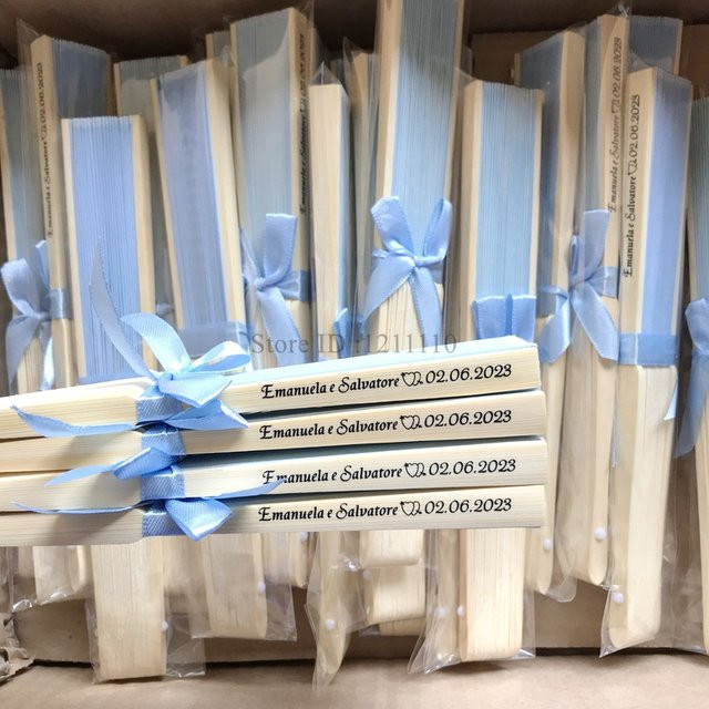Personalisierte Hochzeitsfächer mit Schleife in Gelb und Weiß aus Holz, faltbare Handfächer mit bedruckbarem Text - Bild 1