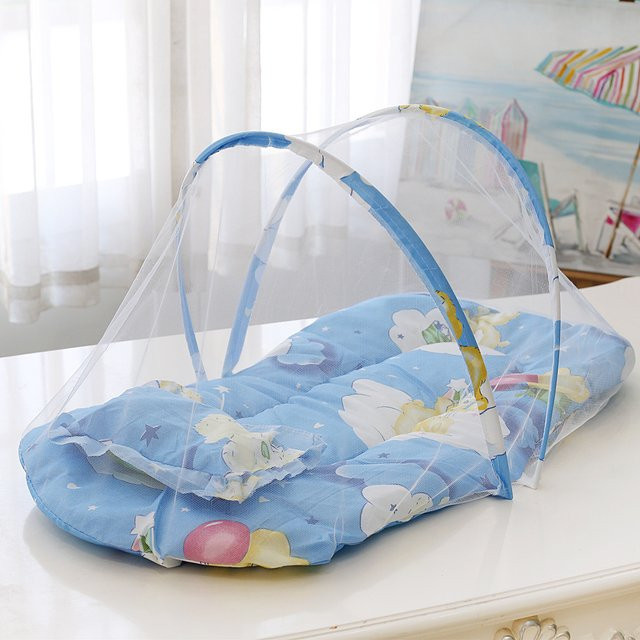 Faltbares Babybett-Moskitonetz mit Matratze und Kissen in Blau für Neugeborene und Reisebetten - Bild 1