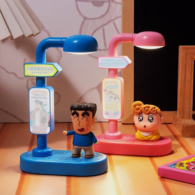 52TOYS Crayon Shin Chan Straßenlaterne, Nachtlicht, sprachgesteuert, mit Licht - Bild 1