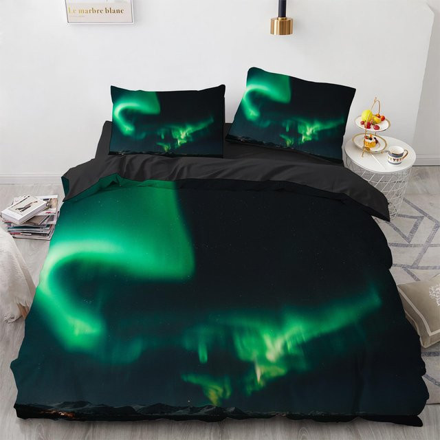 Your Warm Home Galaxy Bettwäsche-Set mit Weltraum-Design in Schwarz, bestehend aus einem Kingsize-Bettbezug und zwei Kissenbezügen mit Maßen 70 x 133 cm, aus Polyester - Bild 1