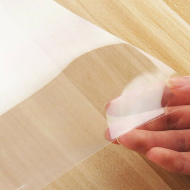 Transparente Anti-Kratz Schutzfolie für Schreibtisch und Tisch als matte Oberflächenschutzfolie - Bild 1