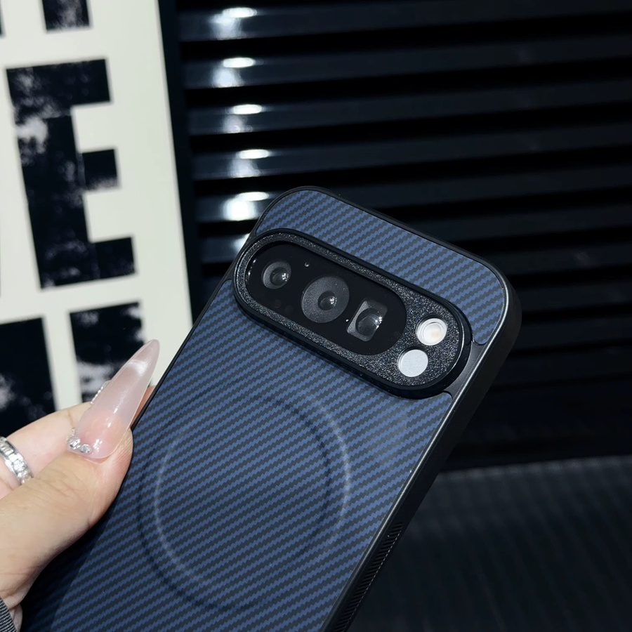 szHAIyu Magnetische Handyhülle mit Kohlefaser-Textur für Google Pixel 7 7A 8 8A 9 9A 10 Pro XL in Blau, Schlanke Schutzhülle mit rutschfestem Rand - Bild 2