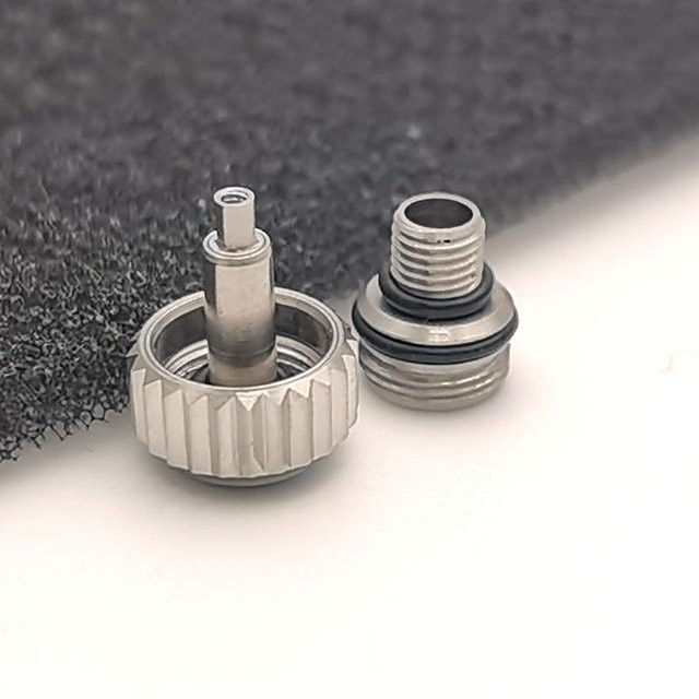 Uhrenkrone Edelstahl, Silber, Unisex - Bild 1
