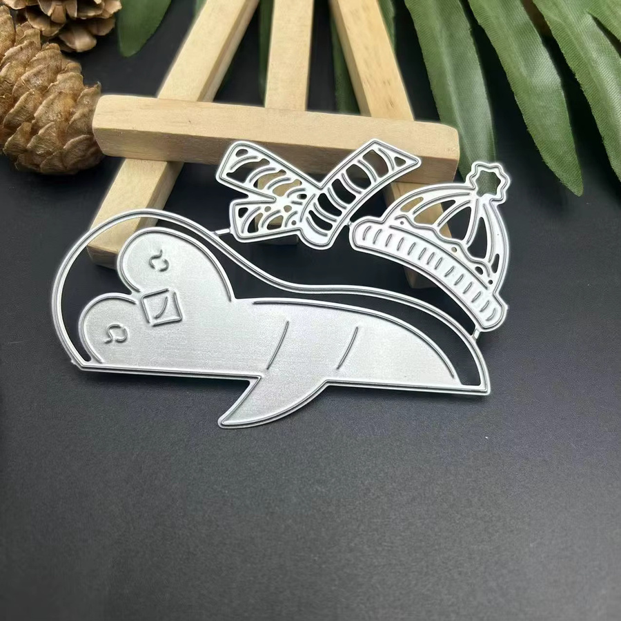 Metall-Stanzform Pinguin mit Hut in Silber für DIY Scrapbooking und Bastelarbeiten - Bild 2