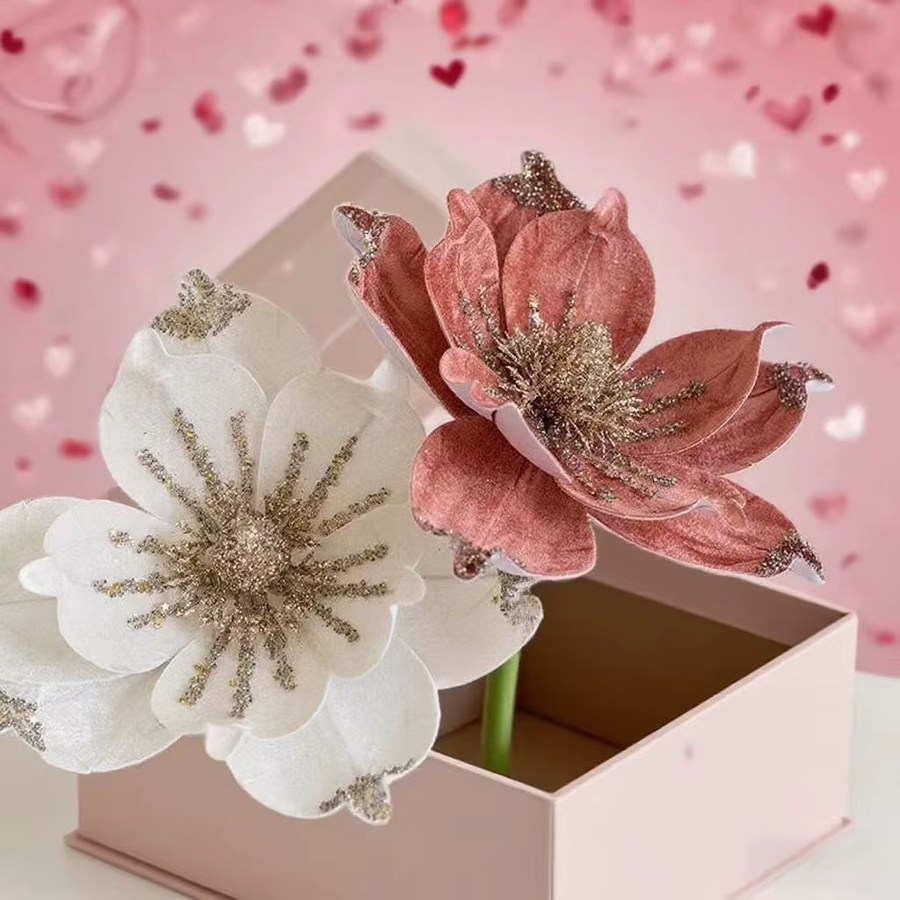 YTYIN Künstlicher Weihnachtsstern in Cremeweiß aus Samt als Magnolie-Blume für deine Weihnachts- und Hochzeitsdekoration - Bild 2