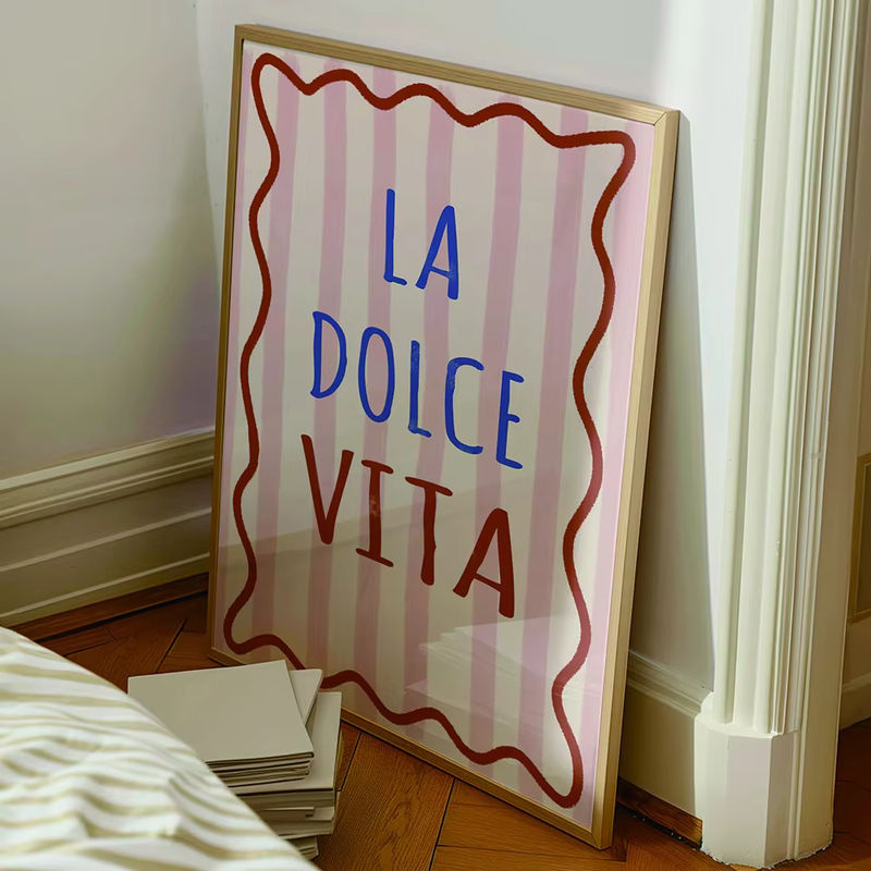 Moderne Leinwand mit La Dolce Vita Typografie in Rosa für deine Wandgestaltung - Bild 2