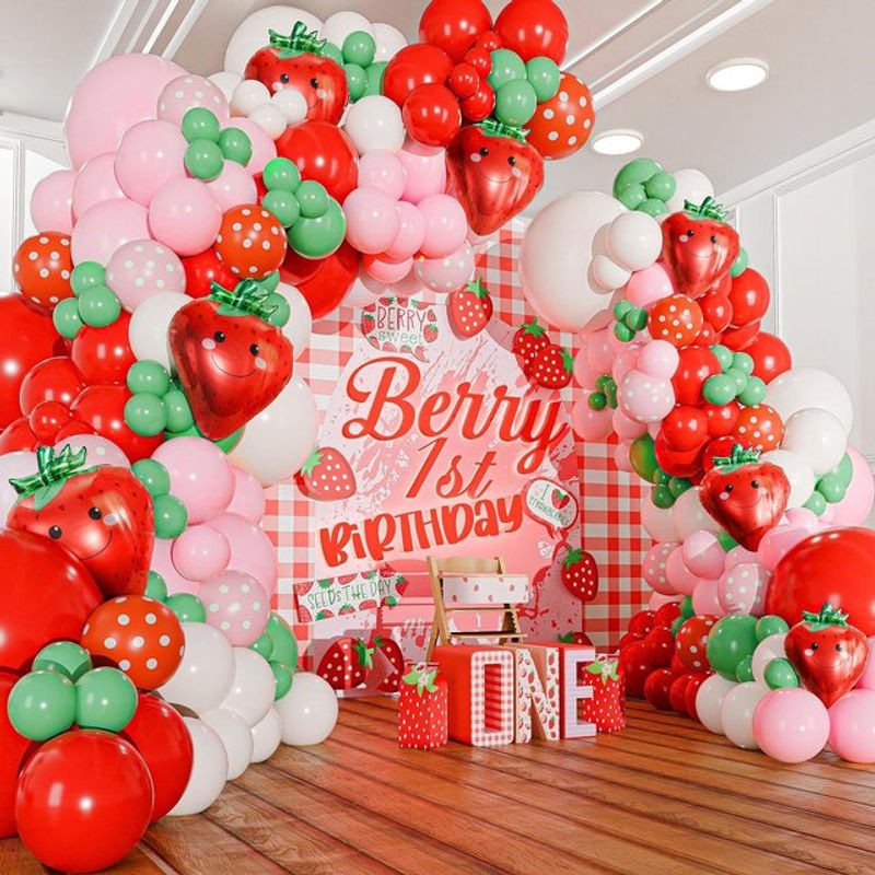 Erdbeer-Ballonbogen-Set mit Girlande in Rot, Rosa und Grün für deine Erdbeer-Kuchen-Party oder Geburtstage - Bild 1