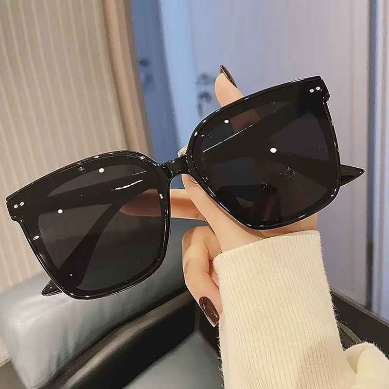 Sonnenbrille quadratisch, Vollrand, Kunststoff, schwarz, Unisex - Bild 1