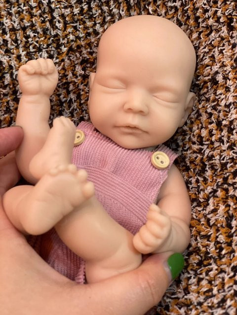 Aizwa Bebe Reborn Mädchen, Silikon, 1-teiliges Set - Bild 1