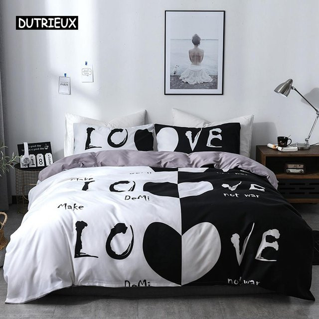 Bettwäsche-Set von Binchi Outdoor Product mit Liebesherz-Motiv, kariertes Design in Weiß, bestehend aus Bettbezug und Kissenbezug aus Mikrofaser, B/H: 140 x 210 cm - Bild 1
