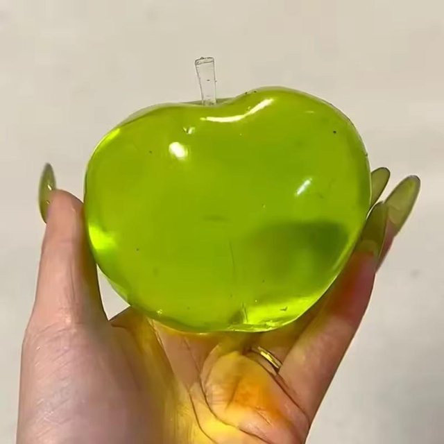 Grünes Apfel Quetschspielzeug, Rosa Apfel, Langsamer Rückprall, Stressabbau, Fidget Spielzeug, 1-teiliges Set - Bild 1