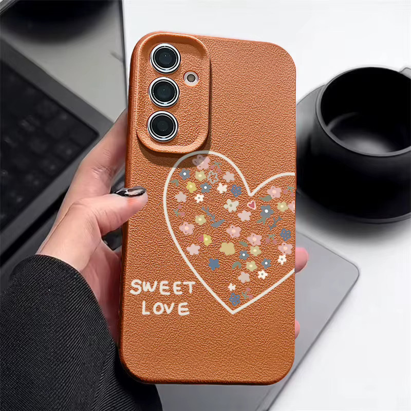 Handyhülle mit Herzmuster aus braunem Leder für Samsung Galaxy S25 S24 S23 S22 Ultra Plus und S21 FE aus TPU - Bild 4