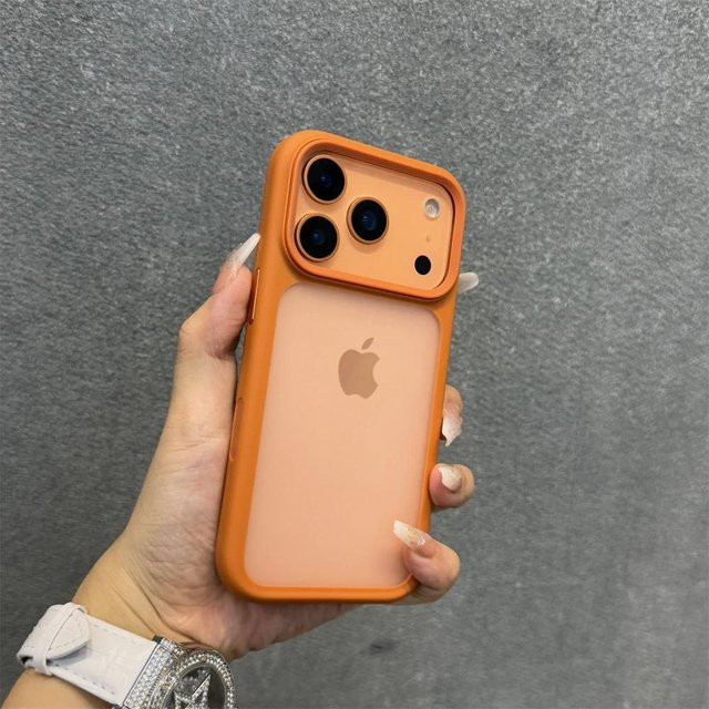 YULIN Schutzhülle mit Kamera-Steuertasten für iPhone 17 Pro Max, iPhone 17 Pro und iPhone 17 Air, schlank, matt und transluzent, stoßfest, Orange und Transparent - Bild 1