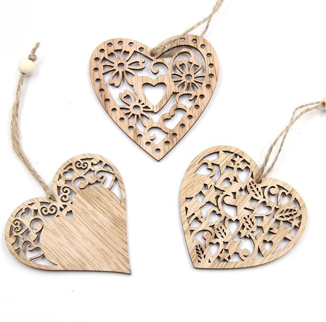 Tissy 12er Set Holz Anhänger in Herzform braun für DIY Dekorationen zu Hochzeit, Weihnachten oder Valentinstag - Bild 1