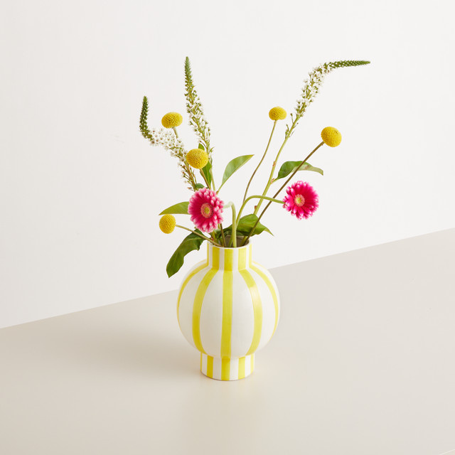 Keramik Vase BLUME2000 modern gestreift in Gelb und Weiß, Höhe: 26,0 cm, Breite: 19,0 cm, Tiefe: 19,0 cm - Bild 1