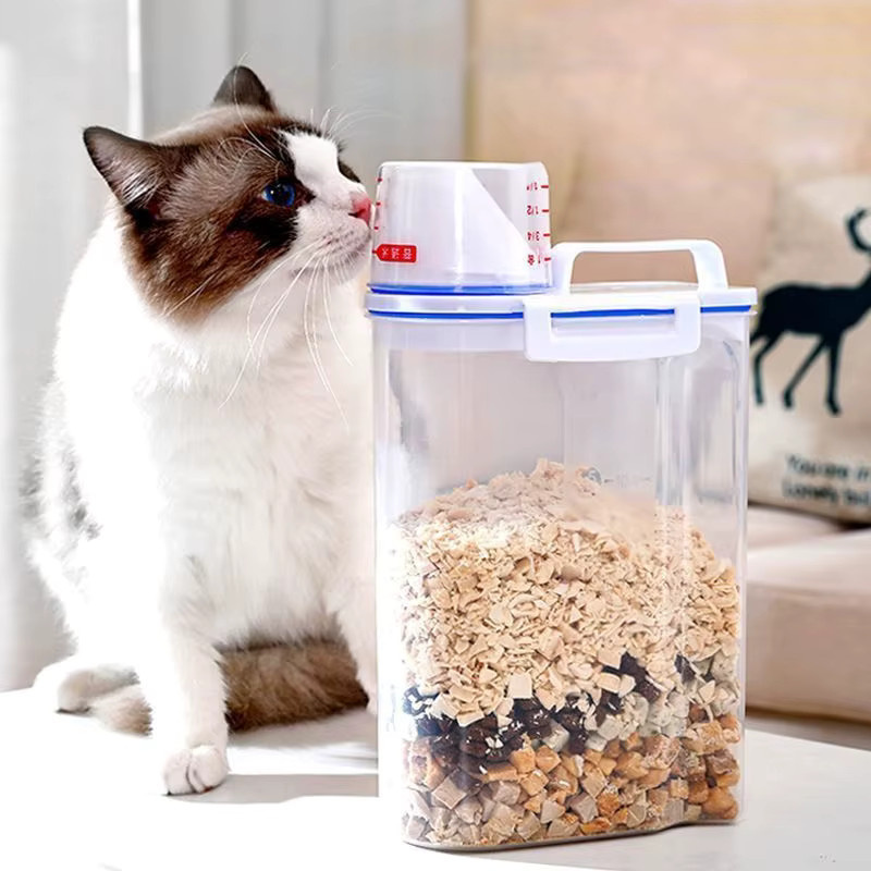 JETTING Vorratsbehälter aus transparentem Kunststoff mit Messbecher für Hunde und Katzen, 2 kg - Bild 3