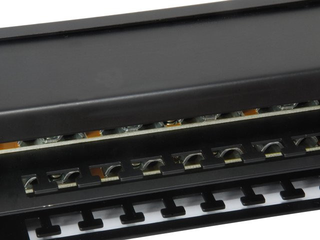 Digital Data Communications equip Pro Patch Panel CAT 6 STP RJ-45 x 48 Schwarz 1U 48,3 cm (19) - Bild 1