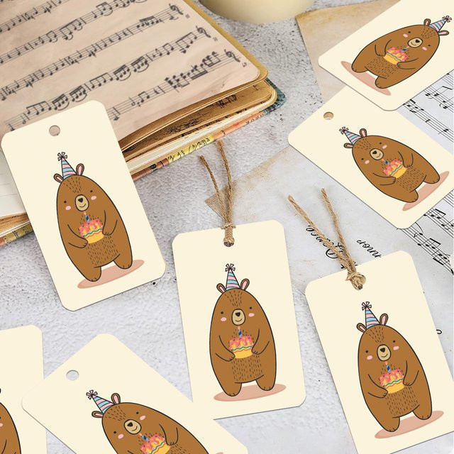 50 Stück Geburtstags-Geschenkanhänger mit niedlichem Cartoon-Braunbären-Design in Braun aus Papier - Bild 1