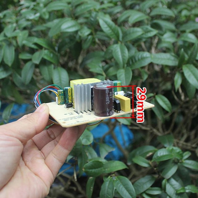 ESHYLALA Dual-Schaltnetzteil mit AC220V Eingang und DC26,5V 2,4A sowie 13V 1,5A Ausgang in Multicolour - Bild 1