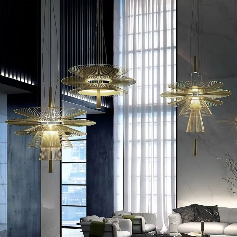 SANDYHA LED Kronleuchter aus Metall in Gold/Messing mit warmweißem Licht für Wohnzimmer, Esszimmer und Salon - Bild 3