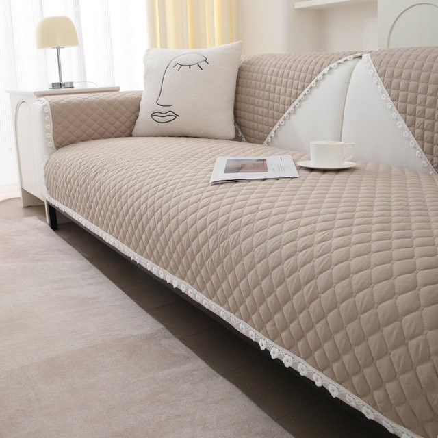 Rutschfester und gesteppter Sofabezug in Beige als Möbelschutz für Hunde, Haustiere und Kinder, B/H: 120 x 70 cm - Bild 1