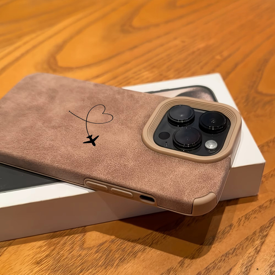 DecoPhone Kunstleder Handyhülle mit Flugzeugrouten-Liebesherz-Design für iPhone 11 bis iPhone 17 Pro Max und Air - Bild 4