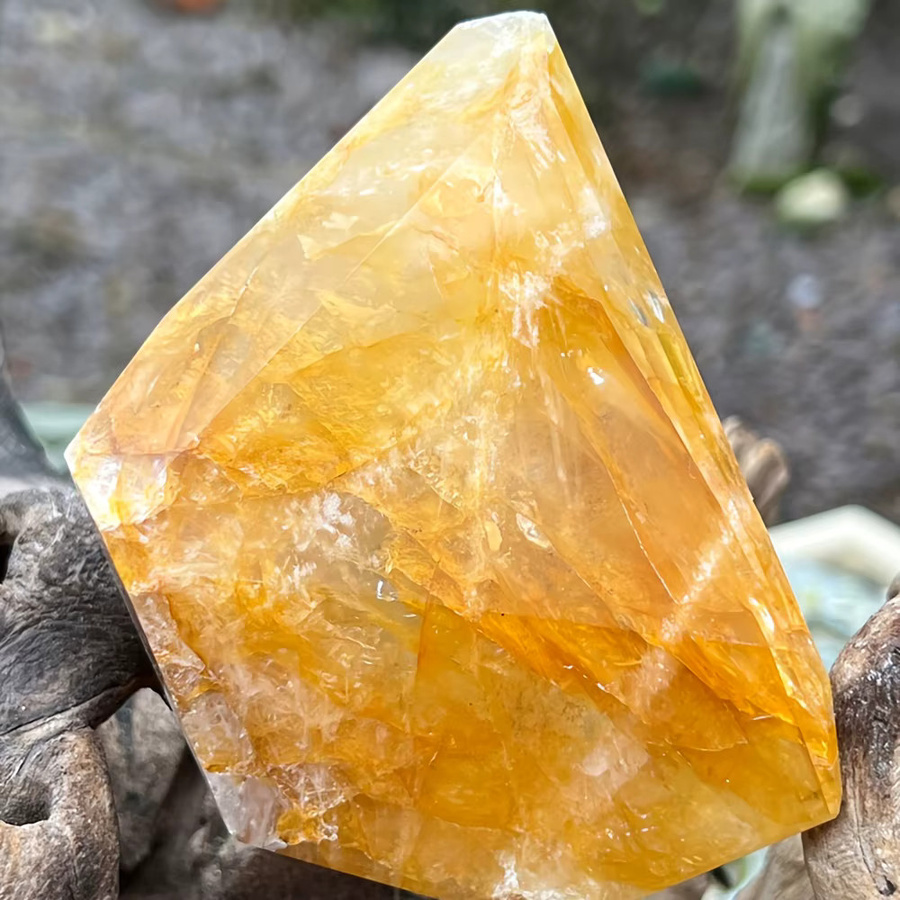 CRYSTALHOLA Golden Healer Quarz-Palmenstein in Goldgelb - Bild 2