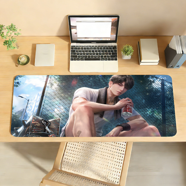 Love And Deepspace Caleb Xia Yizhou XXL Mauspad als rutschfeste Schreibtischunterlage in Multicolour für PC und Laptop - Bild 1