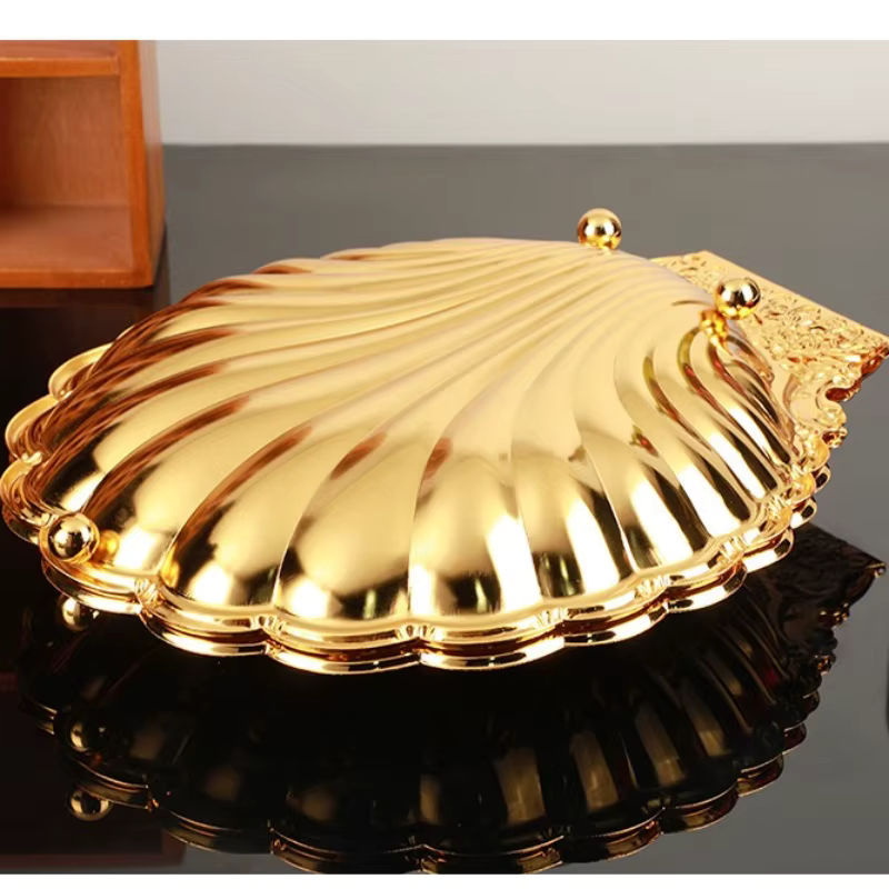 Goldener Obstteller in Muschelform aus Metall im Vintage-Design als dekorative Schale für dein Zuhause - Bild 4