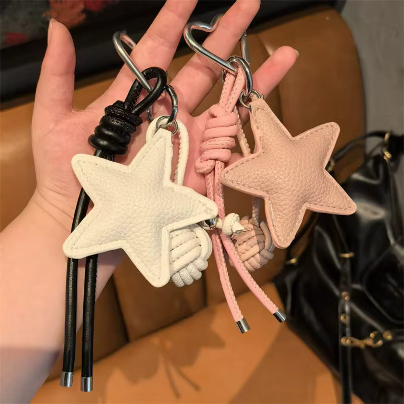 Taschenanhänger Stern, Leder, geflochtenes Seil, Unisex - Bild 1