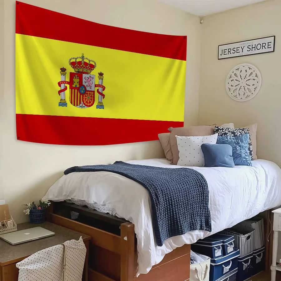 Spanien-Flagge als Banner aus Polyester in Rot und Gelb mit Ösen zur Aufhängung - Bild 2