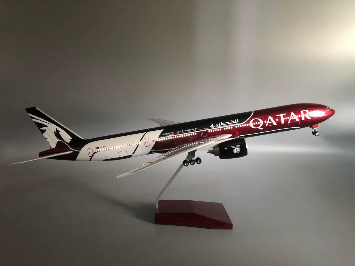 ZOCO B777-300 Airway Flugzeugmodell, 1/157 Maßstab, mit Beleuchtung & Rädern, aus Harz - Bild 2