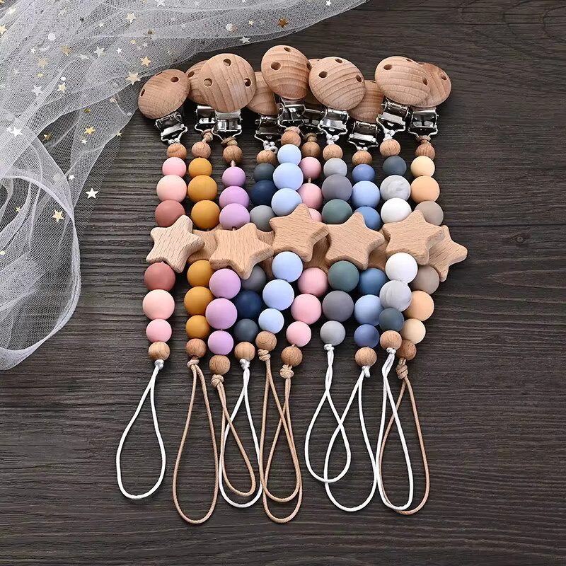 Schnullerhalter aus Holz mit Clips für Kinder in Mehrfarbig - Bild 2