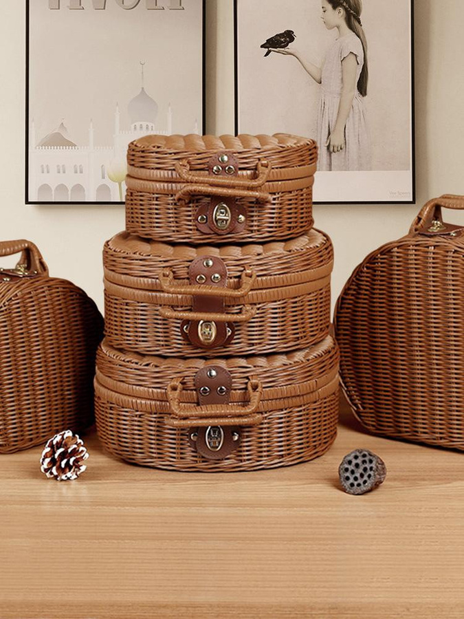 OutsideWorld Aufbewahrungskorb aus Weidenimitat in Braun, runder Rattan Koffer mit Griff für Wohnzimmer und Picknick - Bild 2