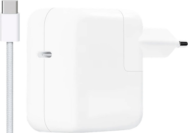 Apple Power-Delivery-Ladegerät 30 W mit USB-C-auf-USB-C-Kabel in Weiß - Bild 1
