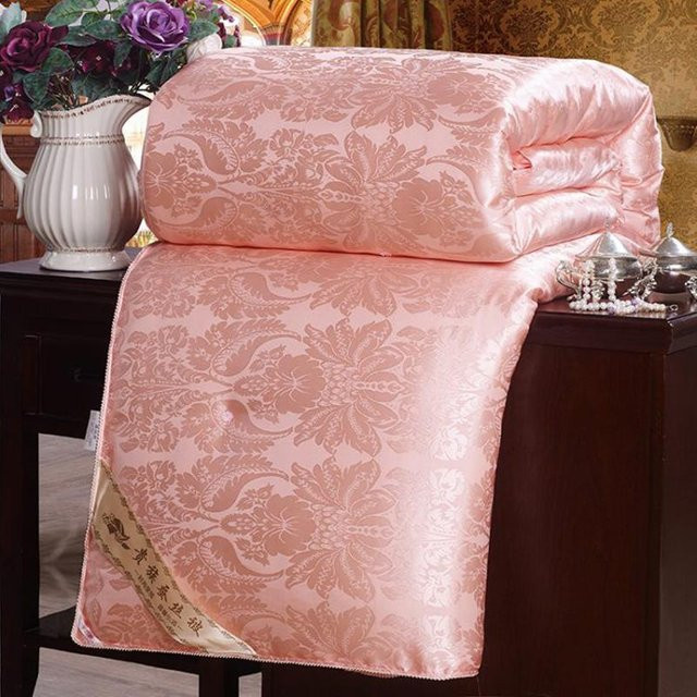 GraspDream Luxus Bettdecke aus natürlicher Maulbeerseide in Pfirsich, Jacquard-Steppdecke mit Füllung, B/B: 180 x 220 cm - Bild 1