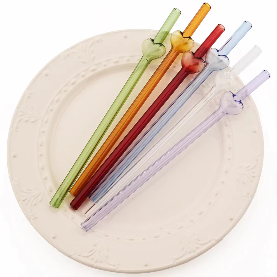 8-teiliges Zoseil Glasstrohhalm-Set mit Reinigungsbürste, mehrfarbig und transparent, herzförmige Glasstrohhalme für Milchshakes, Säfte und Kaffeebar-Zubehör - Bild 1