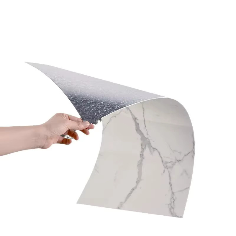 Selbstklebende Marmor-PVC-Wandaufkleber von ctzsoop in Weiß, wasserfest und schmutzabweisend, B: 30 cm, H: 60 cm - Bild 4